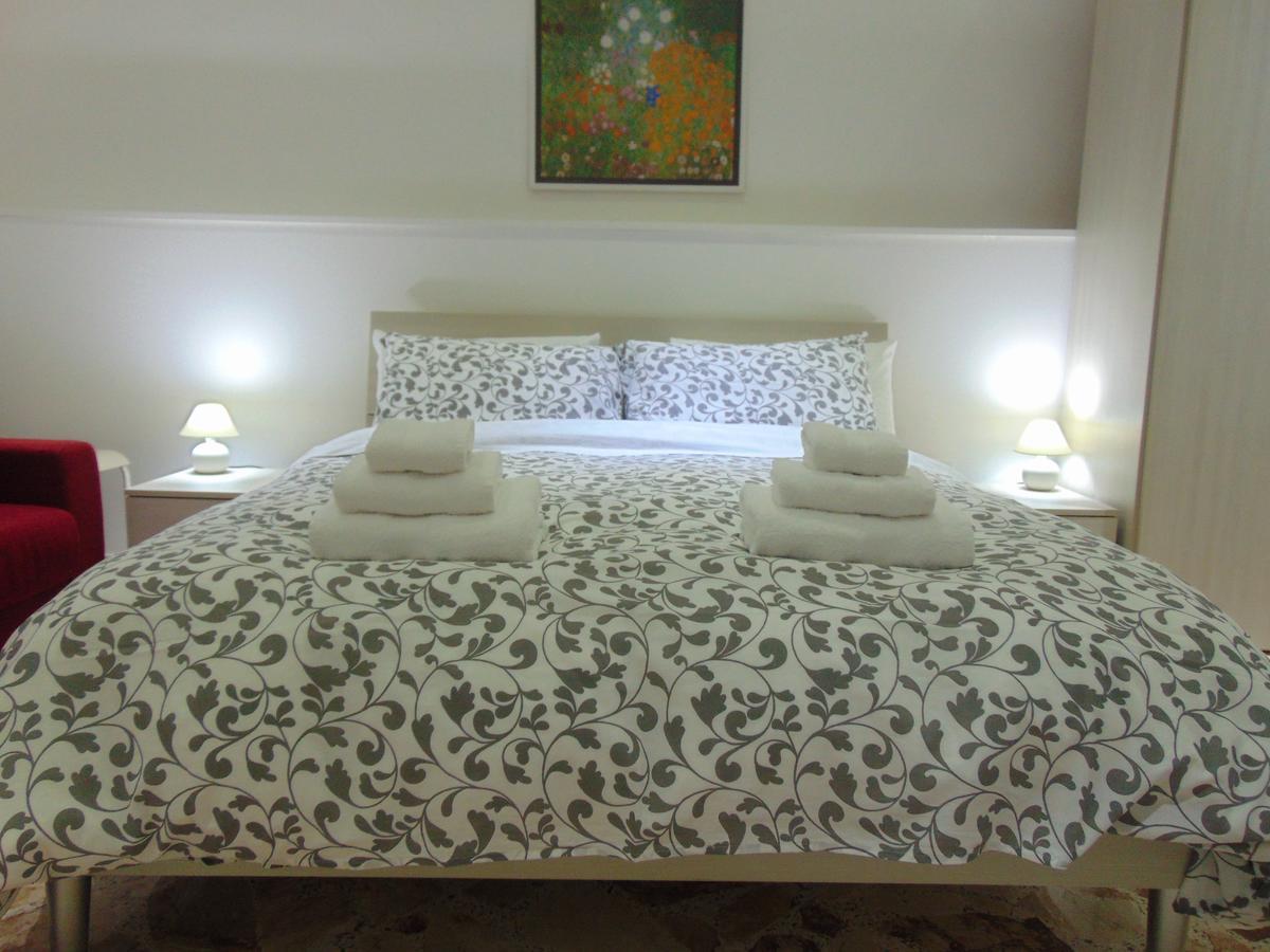 B&B A Casa Di Paola Lecce Dış mekan fotoğraf